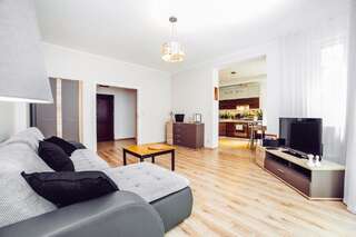 Апартаменты Apartament Chopin Колобжег Апартаменты - 1-й этаж-1